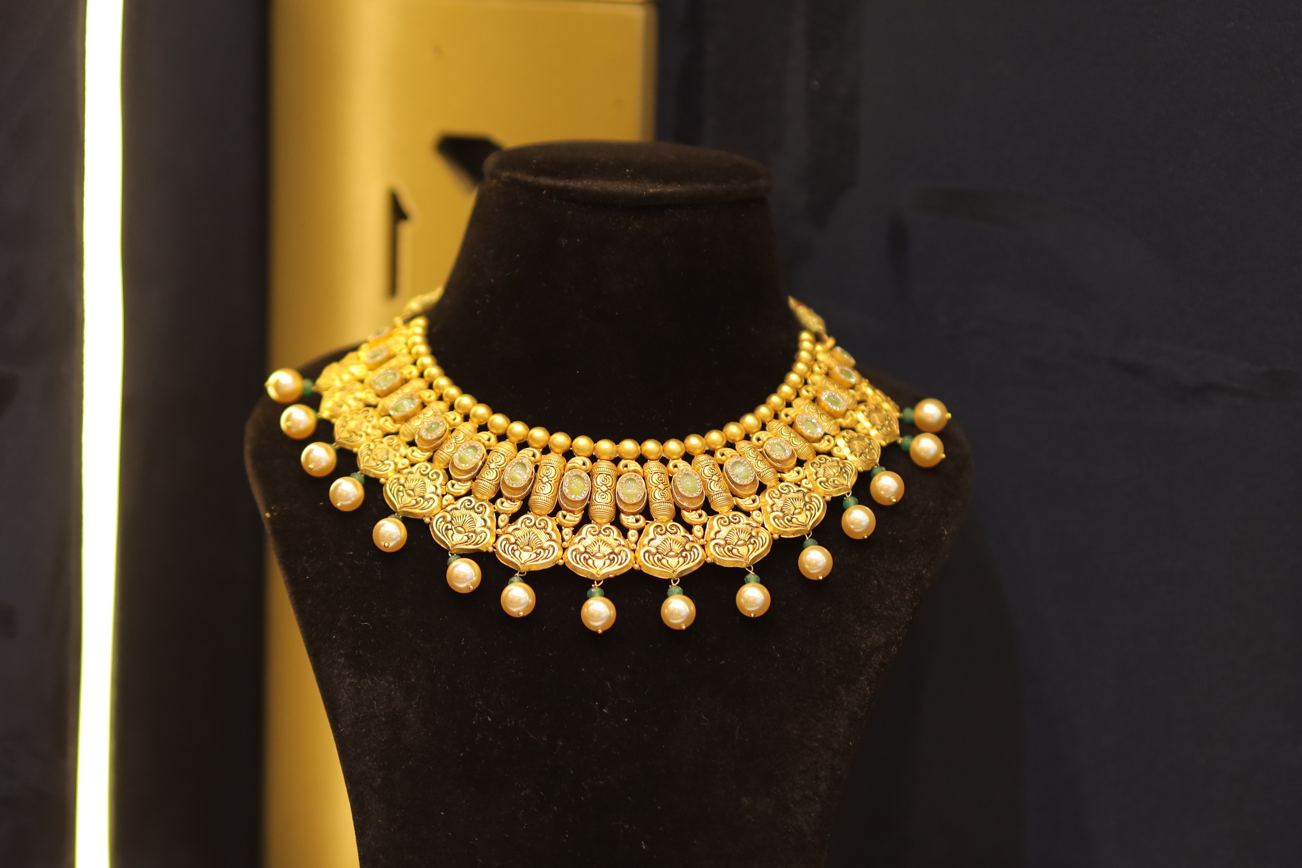 Signature handcrafted gold bridal necklace at Shri Kasturi Jewellers, Kanpur